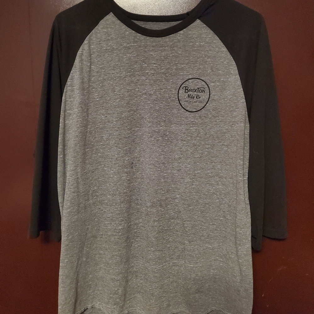 Brixton mid sleeve shirt. Grey
